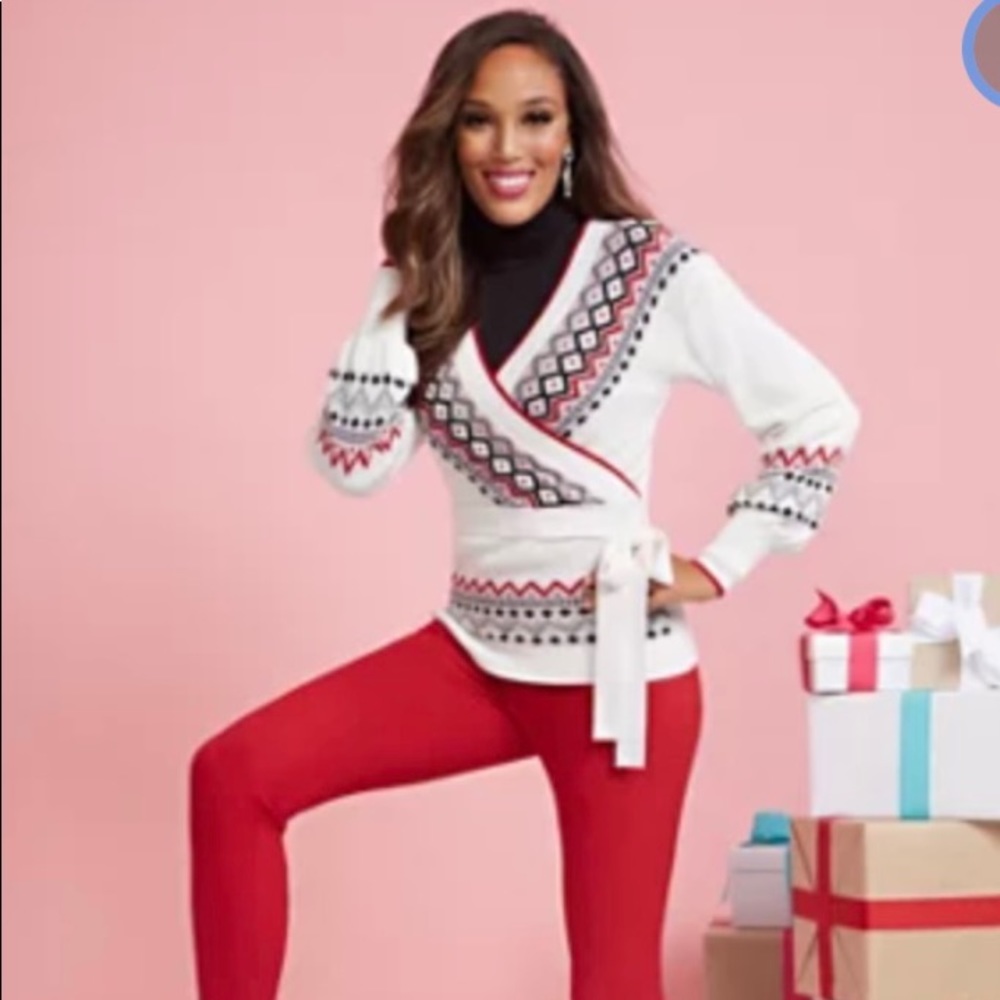 ❄️ NWOT - Festive Wrap Sweater